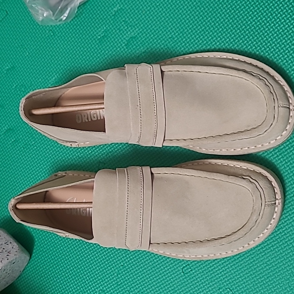 Clarks Nomad Loafer - Picture 3 of 8